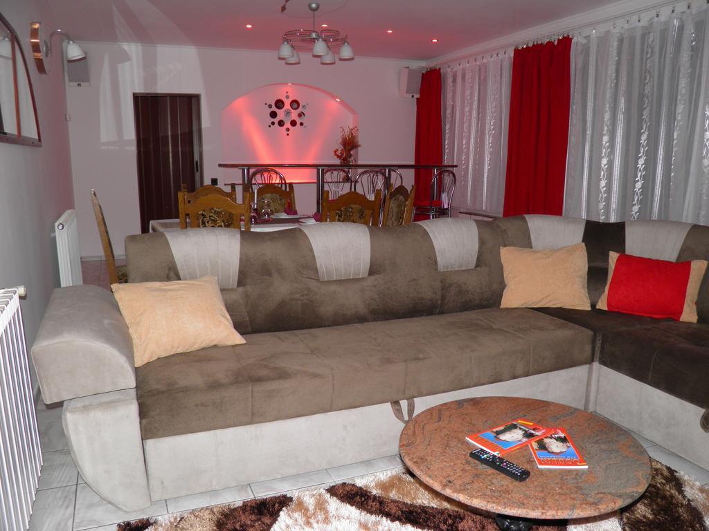 אוגולין Apartman Marko מראה חיצוני תמונה